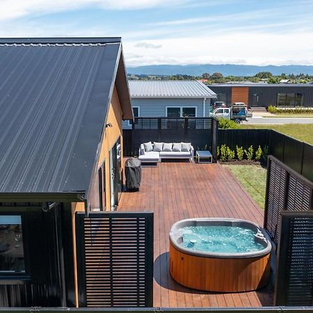 The Green House - Luxury Eco Escape Martinborough Dış mekan fotoğraf