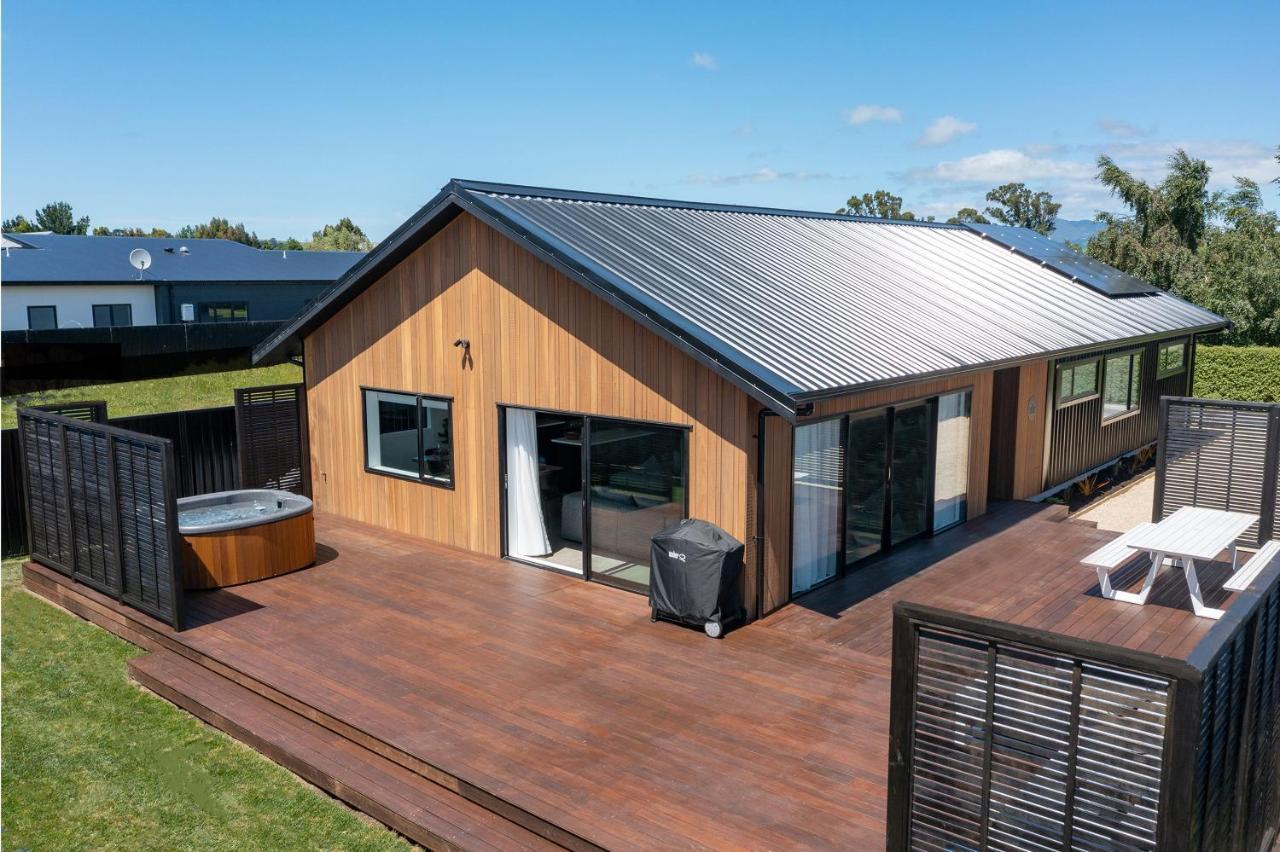 The Green House - Luxury Eco Escape Martinborough Dış mekan fotoğraf