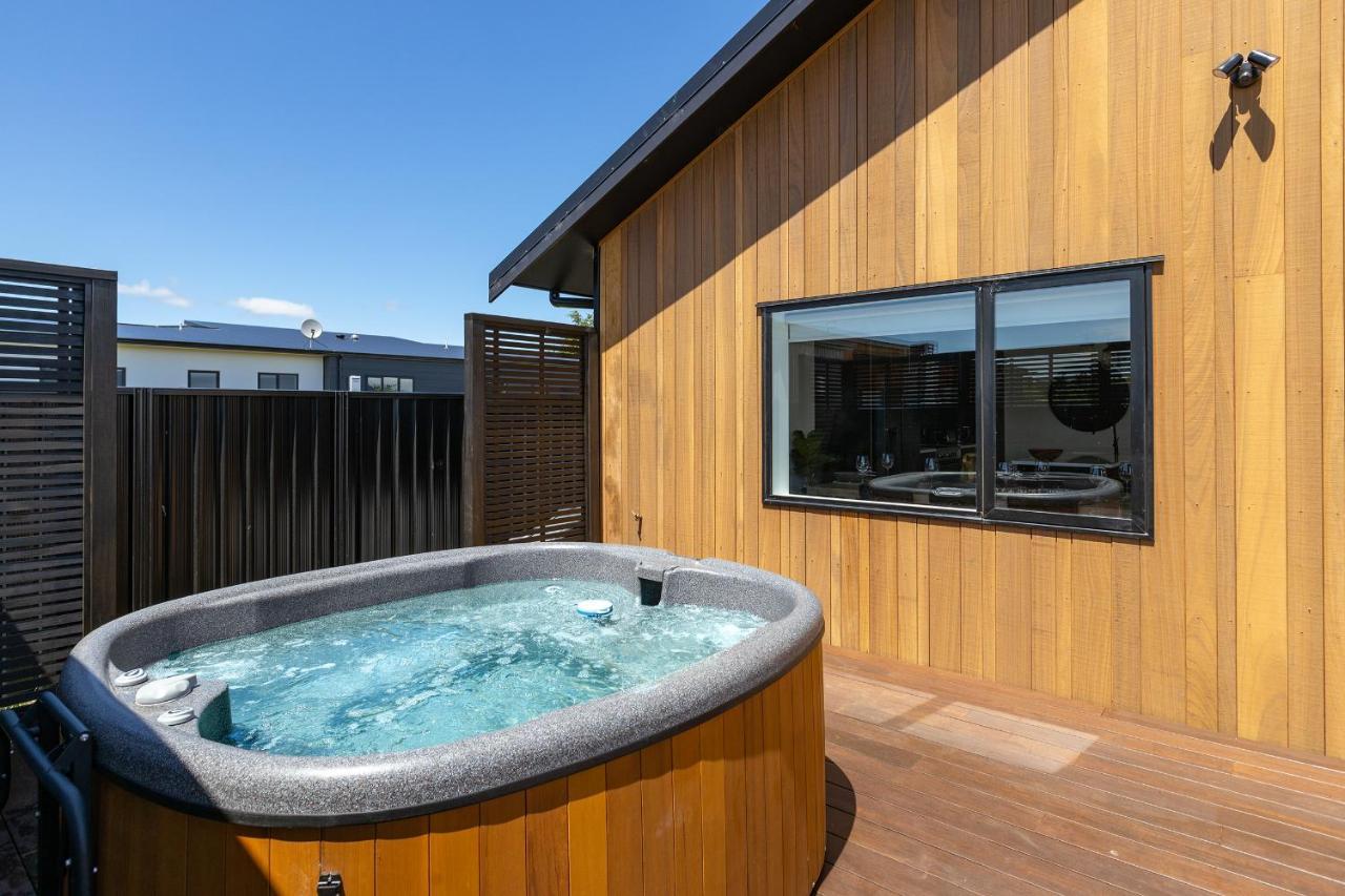 The Green House - Luxury Eco Escape Martinborough Dış mekan fotoğraf
